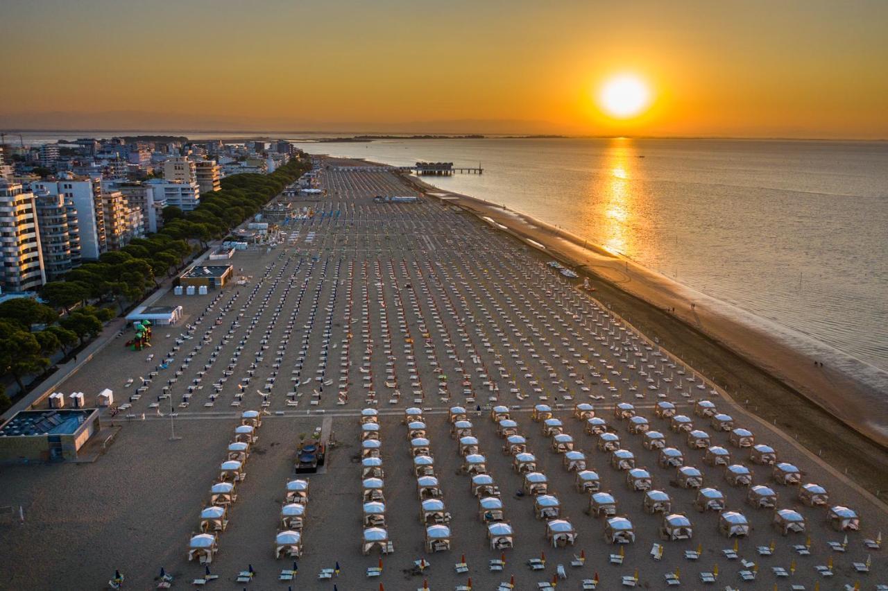 Appartamenti Fungo Lignano Sabbiadoro Exterior photo